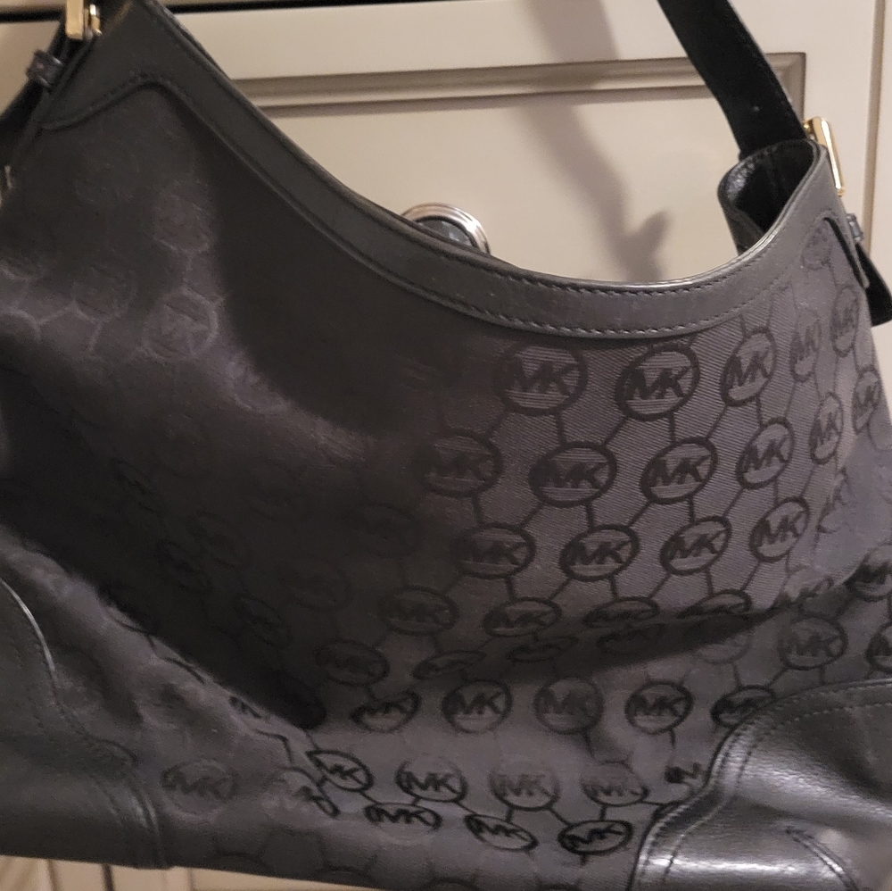 Michael Kors hobo bag